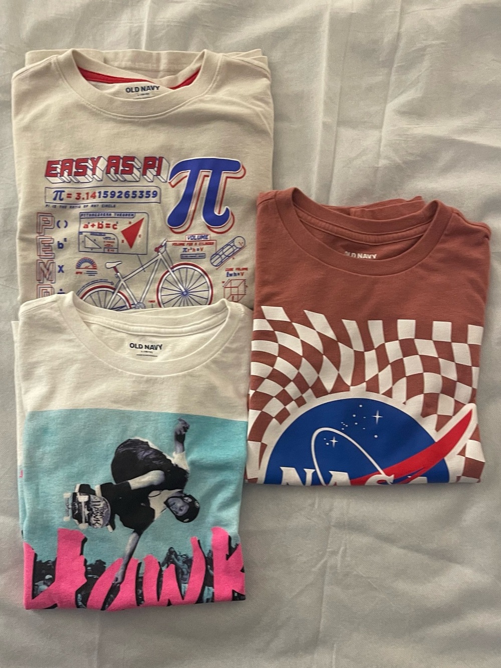 Old Navy Boys Graphic T-Shirt 3 Pack Long Sleeve 10/12 NASA Skateboard Math EUC